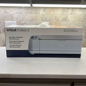 Cricut Maker 3 + Everything Bundle